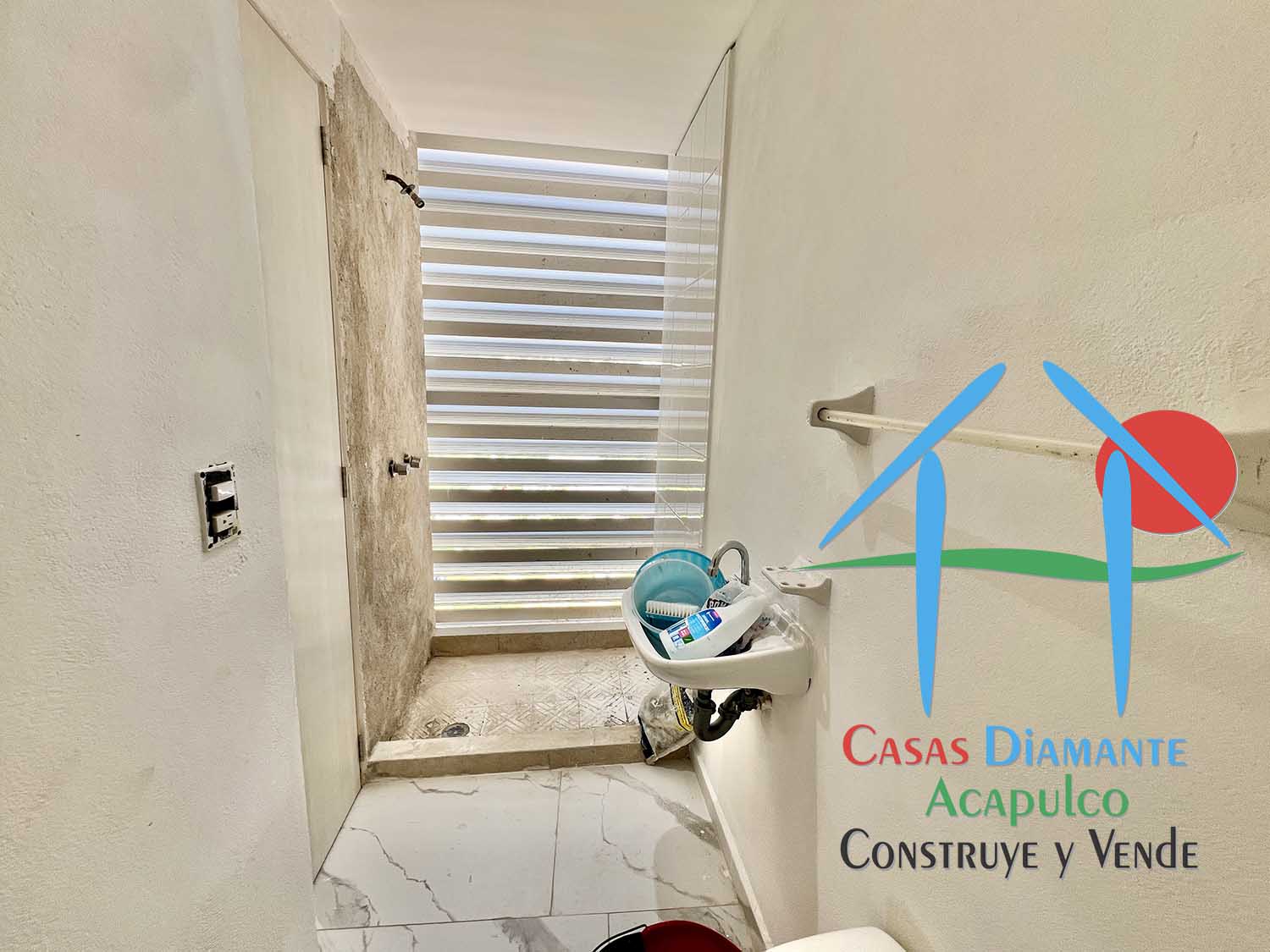 Acqualina Skylife Torre Sur 2501 - Cuarto de servicio 2